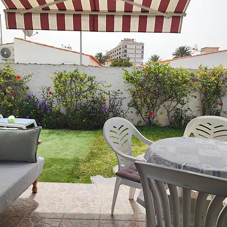 Private Next To Yumbo Center Apartment *